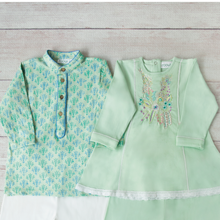 Load image into Gallery viewer, Pistachio Green Kurta Pajama (6m-3yrs)
